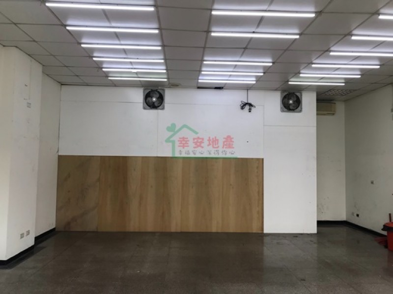 龜山建國東路小店面